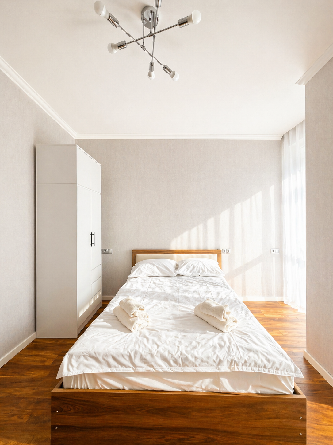 For Sale — 3-Room Apartment on Marshal Gelovani Avenue