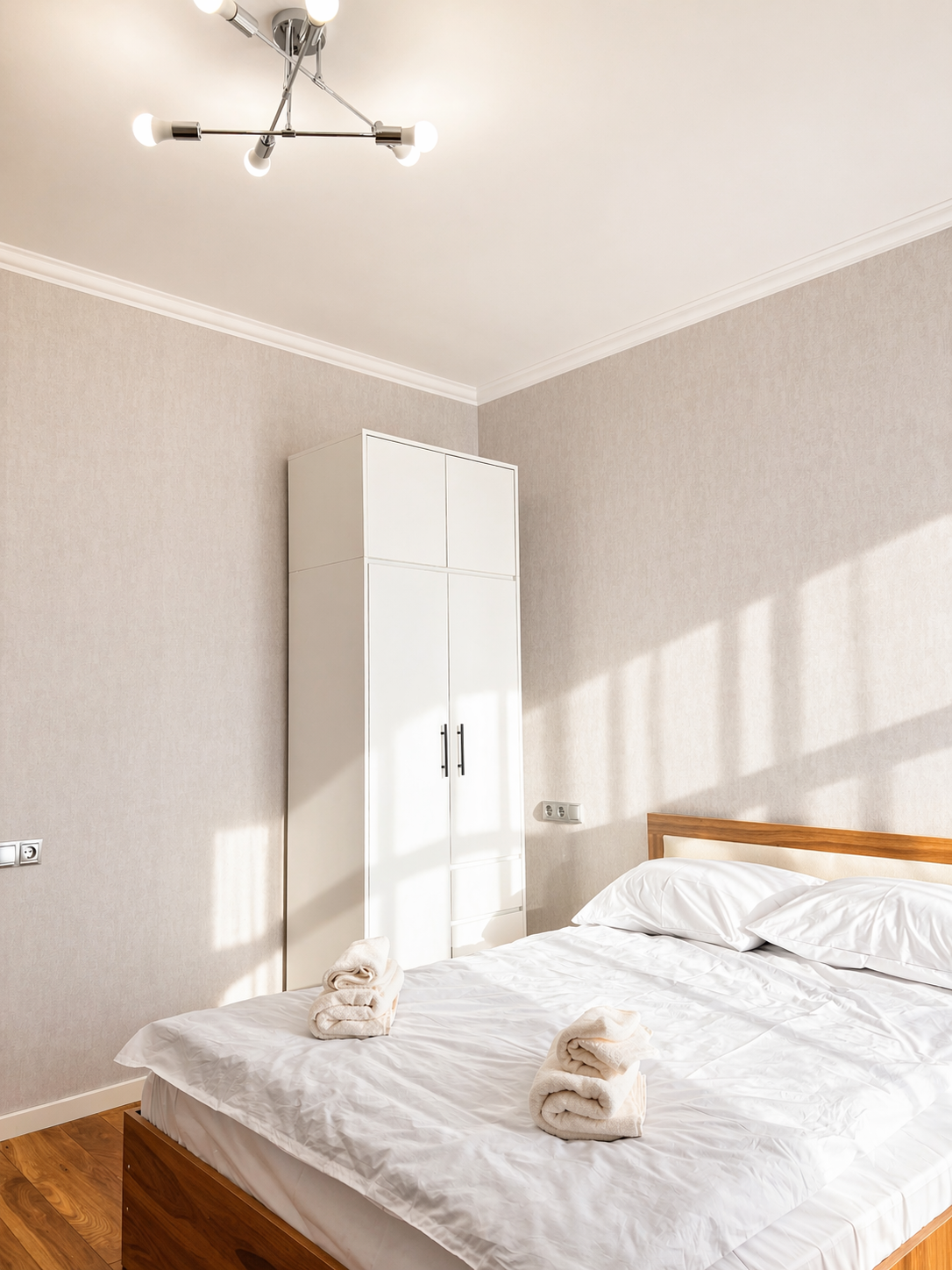 For Sale — 3-Room Apartment on Marshal Gelovani Avenue