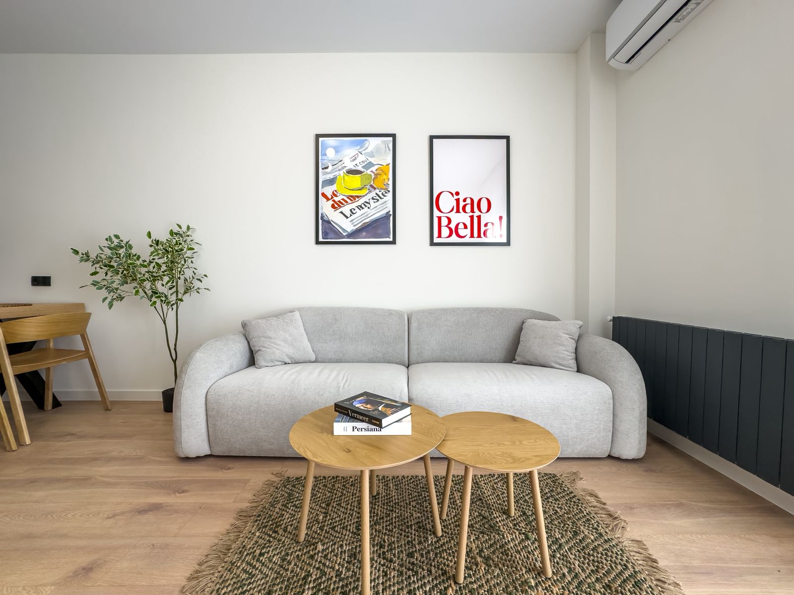 Long-Term Rent — 3-Room Apartment on University Street